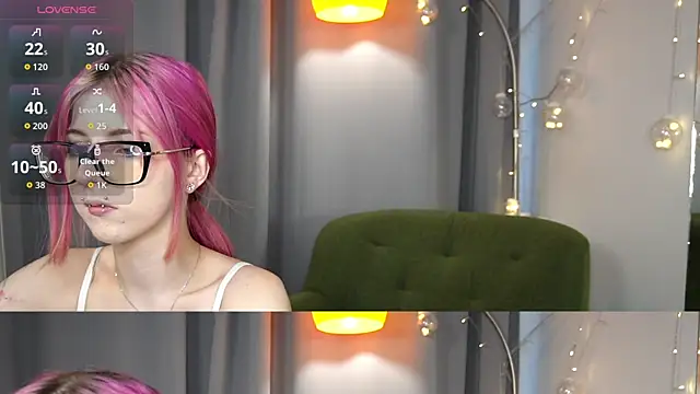 Snapshot of Lola_Blaze_ chatting on 06-16-26, 07:44 Lola Blaze online show from 06-16-26, 07:44