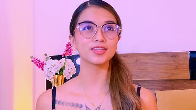 CassieMills online show from 07-28-26, 05:01