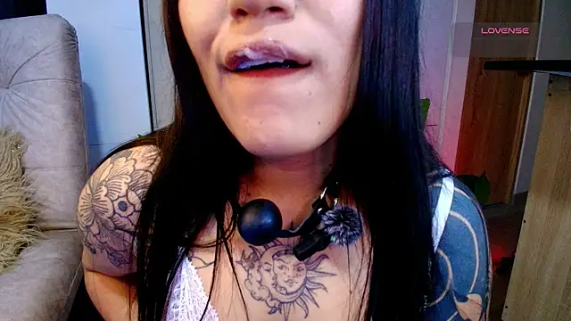 Neytiri Ss online show from 07-04-26, 07:25