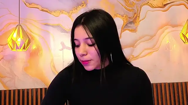 MadissonLewis1 online show from 07-07-26, 01:59