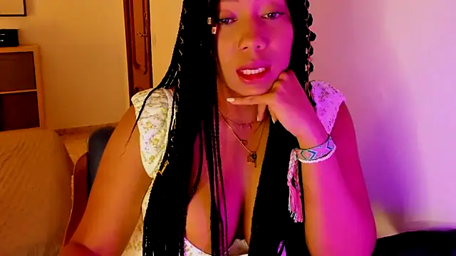 NicolePasqualott online show from 10-07-25, 07:22