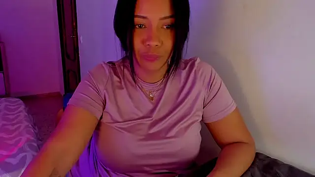 Snapshot of NicolePasqualott chatting on 01-15-26, 09:18 NicolePasqualott online show from 01-15-26, 09:18