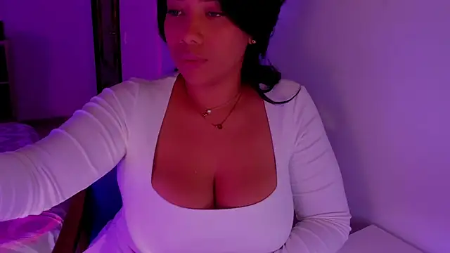 Snapshot of NicolePasqualott chatting on 02-01-26, 10:08 NicolePasqualott online show from 02-01-26, 10:08