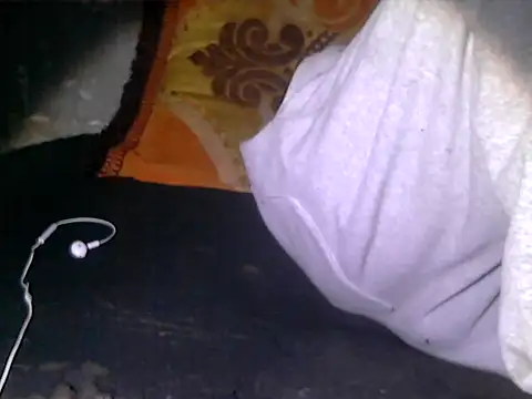 Snapshot of kaprine chatting on 07-22-26, 01:36 kaprine online show from 07-22-26, 01:36