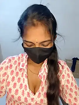 Snapshot of YALINITWO7_TAMIL chatting on 07-17-26, 06:57 YALINITWO7 TAMIL online show from 07-17-26, 06:57