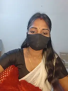 Snapshot of YALINITWO7_TAMIL chatting on 07-21-26, 01:57 YALINITWO7 TAMIL online show from 07-21-26, 01:57