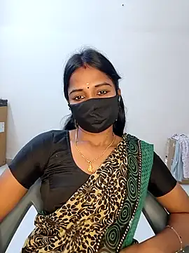 Snapshot of YALINITWO7_TAMIL chatting on 07-23-26, 01:20 YALINITWO7 TAMIL online show from 07-23-26, 01:20