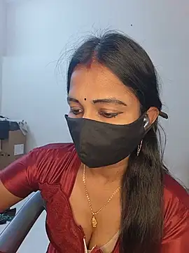 Snapshot of YALINITWO7_TAMIL chatting on 07-25-26, 06:11 YALINITWO7 TAMIL online show from 07-25-26, 06:11