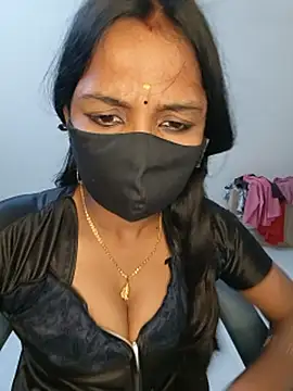 Snapshot of YALINITWO7_TAMIL chatting on 07-29-26, 08:18 YALINITWO7 TAMIL online show from 07-29-26, 08:18