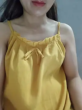 Snapshot of camri-zz chatting on 07-19-26, 10:24 camri-zz online show from 07-19-26, 10:24