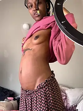 SEXY TOKYOx online show from 06-28-26, 08:42