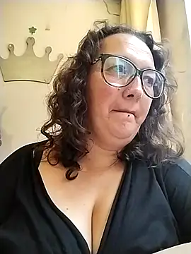 Snapshot of _Saraqueen-- chatting on 07-01-26, 09:47 Saraqueen-- online show from 07-01-26, 09:47