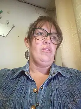 Snapshot of _Saraqueen-- chatting on 07-24-26, 12:08 Saraqueen-- online show from 07-24-26, 12:08