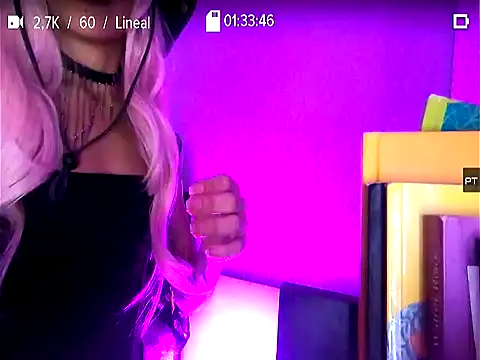 xLilyAngelx  online show from 07-30-26, 01:59