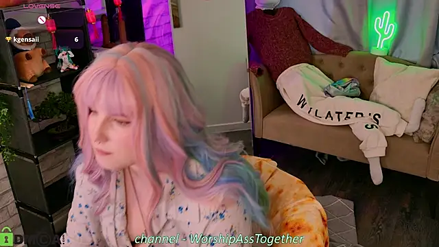 Candy-yeah online show from 06-22-26, 03:25