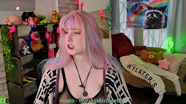 Candy-yeah online show from 07-10-26, 01:10