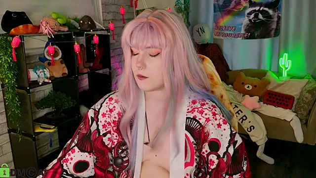 Candy-yeah online show from 07-17-26, 01:23