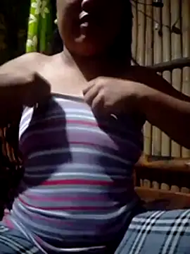 Snapshot of HotPussyPinay chatting on 07-01-26, 12:40 HotPussyPinay online show from 07-01-26, 12:40