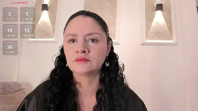 Snapshot of Rubby__Redd chatting on 08-03-26, 11:37 Rubby Redd online show from 08-03-26, 11:37