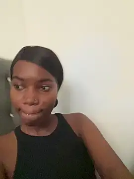ShakiraThompss18 online show from 07-31-26, 08:52