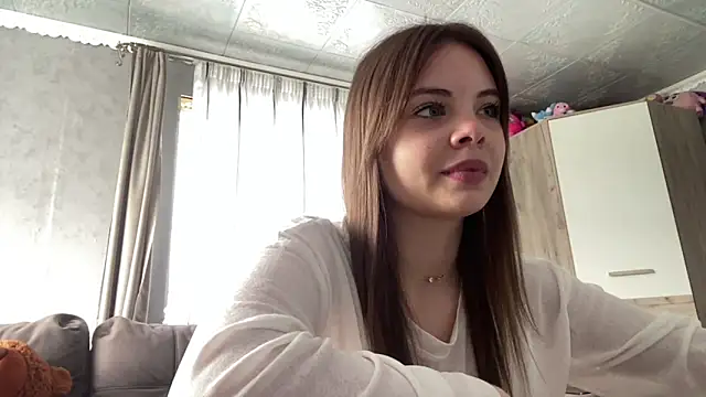 Snapshot of VivaDufficy chatting on 06-18-26, 06:13 VivaDufficy online show from 06-18-26, 06:13