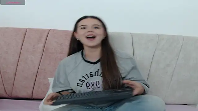 Isabellebotero online show from 08-03-26, 07:50