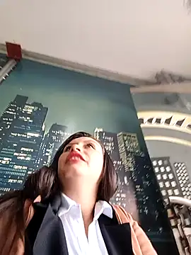 LIA--23 online show from 07-08-26, 01:04