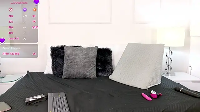 Olivia flamme online show from 07-10-26, 01:25