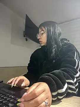GabyLopez Pink online show from 07-31-26, 03:17