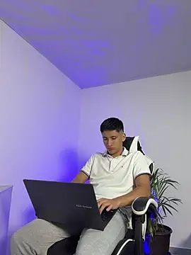 SantiLux  online show from 06-25-26, 03:39