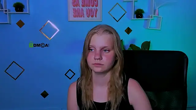 bella sky11 online show from 08-08-26, 11:39