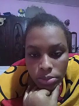 Queen-cute online show from 06-19-26, 09:07