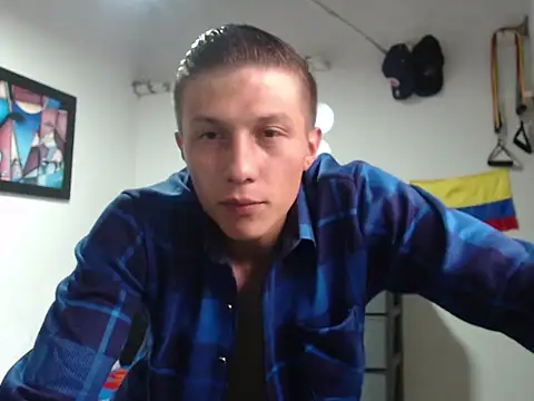 Stiiveen777 online show from 07-11-26, 05:37
