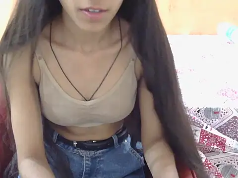 Snapshot of Isha-19 chatting on 06-26-26, 05:23 Isha-19 online show from 06-26-26, 05:23