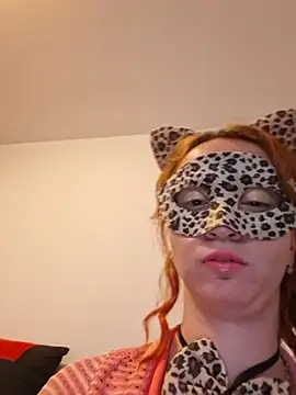KociciZena01 online show from 07-04-26, 06:14