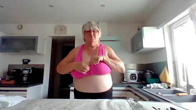 coquinesensuel online show from 07-20-26, 10:50