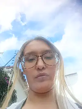 karla-giraldo1 online show from 07-24-26, 02:04