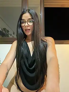 Ivyglow online show from 06-27-26, 10:37