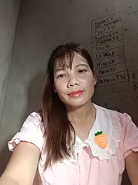 Gee hot online show from 07-25-26, 11:19