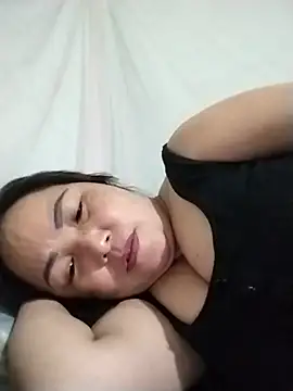 Naaya8109 online show from 07-10-26, 01:47