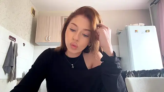 LilyBIoom online show from 06-22-26, 03:25