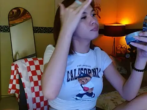SweetTs4u online show from 08-05-26, 09:23
