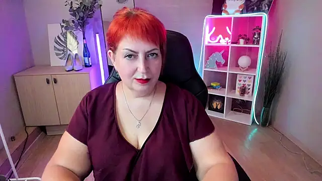 Joana Woods online show from 07-10-26, 08:40