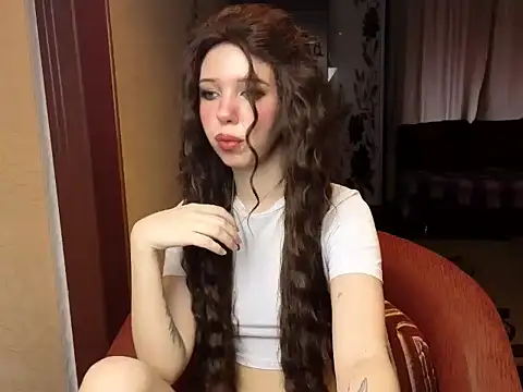LiloMeoww online show from 06-21-26, 10:07