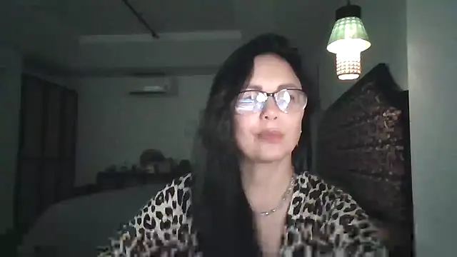 Snapshot of Velymina chatting on 07-07-26, 01:37 Velymina online show from 07-07-26, 01:37
