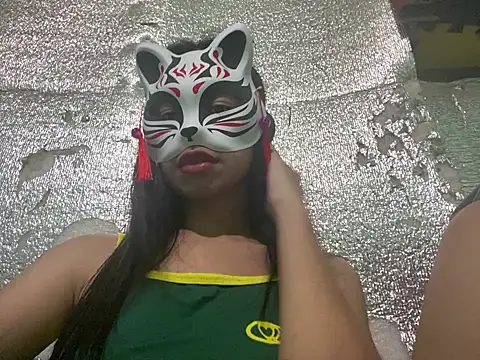 Snapshot of Juiceejeii chatting on 06-21-26, 01:24 Juiceejeii online show from 06-21-26, 01:24