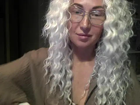 Snapshot of Solenyavo chatting on 07-05-26, 07:43 Solenyavo online show from 07-05-26, 07:43