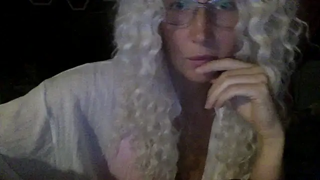 Snapshot of Solenyavo chatting on 07-08-26, 07:07 Solenyavo online show from 07-08-26, 07:07