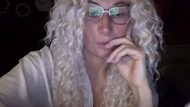 Snapshot of Solenyavo chatting on 07-09-26, 07:40 Solenyavo online show from 07-09-26, 07:40