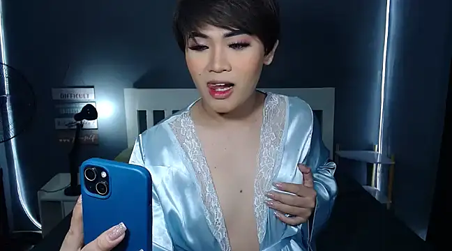 Snapshot of STUCK_on_YOU_ chatting on 02-20-25, 08:25 STUCK on YOU online show from 02-20-25, 08:25